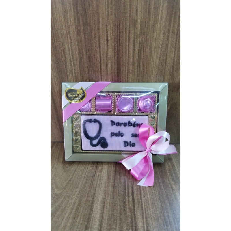 Ref. 144 Caixa 19x15x2,5 berço barra + 04bb