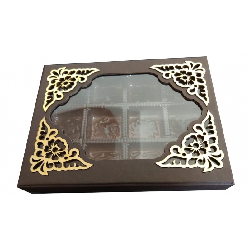 Caixa 12BB com aplique