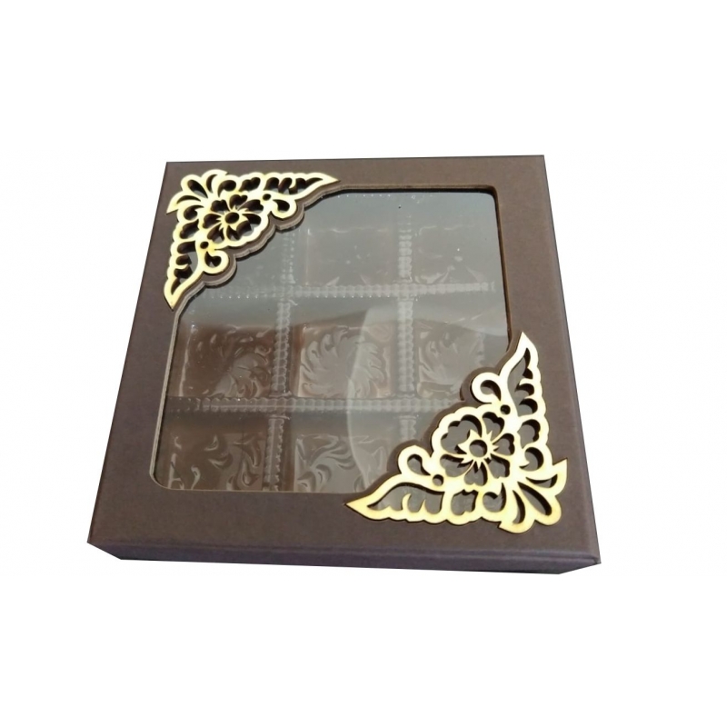 Caixa 9 BB com aplique